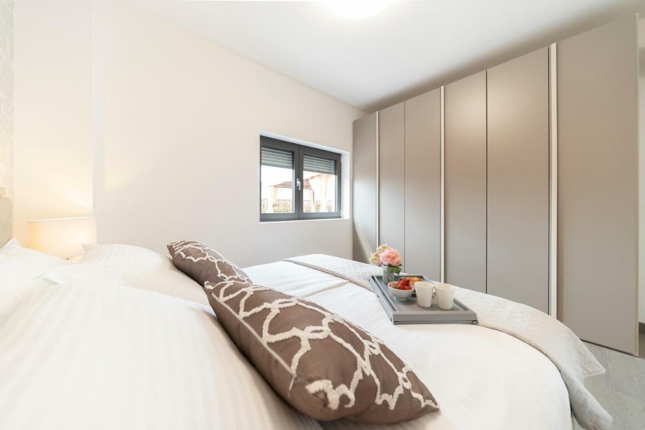 Unique Luxury Designers Apartment Zadar Exterior photo